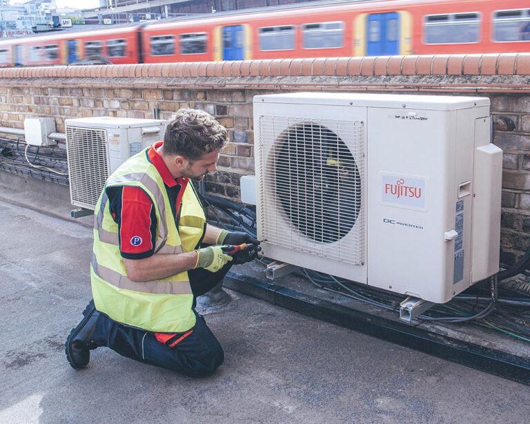 Pimlico air conditioning engineer